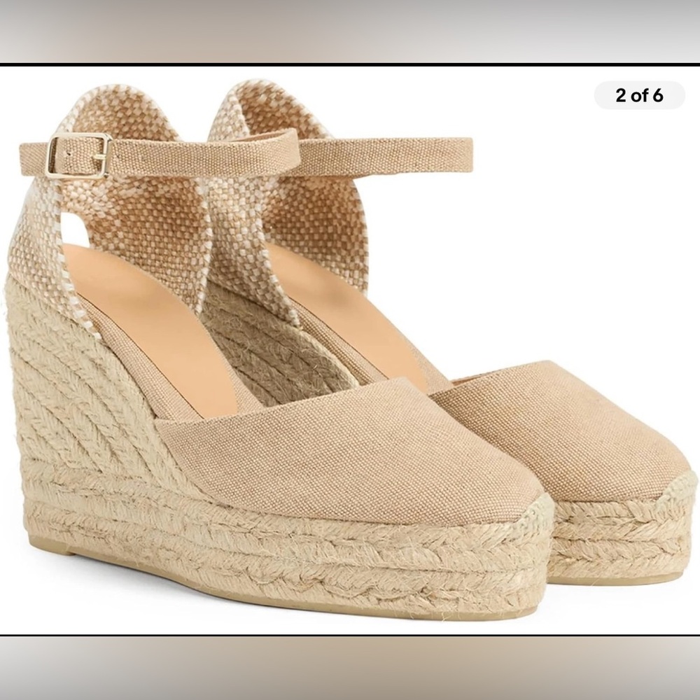 NWT Castaner Carol Canvas Ankle-Strap Wedge Espadrilles Size 38 Sand closed toe